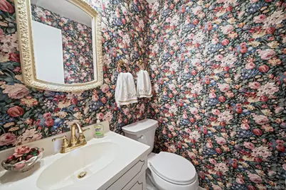 310 Birchwood Road, Medford, NY 11763 - Photo 18