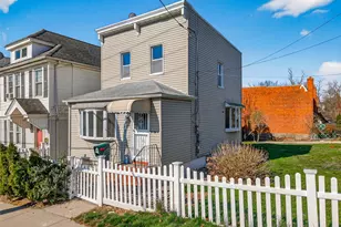 9-02 & 9-04 127th St, College Point, NY 11356 - Photo 4