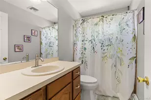 32 Willowbend Ln, Holtsville, NY 11742 - Photo 16