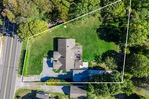 10940 Main Rd, East Marion, NY 11939 - Photo 38