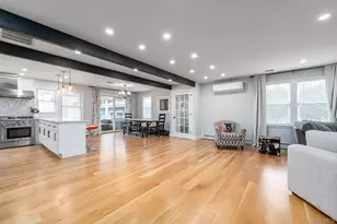 10940 Main Rd, East Marion, NY 11939 - Photo 10