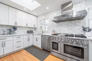 10940 Main Rd, East Marion, NY 11939 - Photo 8