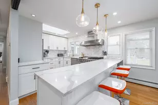 10940 Main Rd, East Marion, NY 11939 - Photo 6