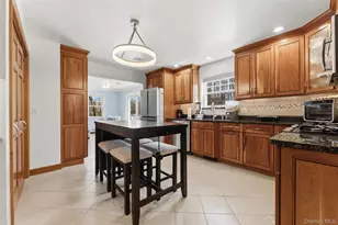 19 Peachtree Dr, Cortlandt Manor, NY 10567 - Photo 16
