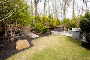 29 Wild Flower Dr, Ridge, NY 11961 - Photo 36