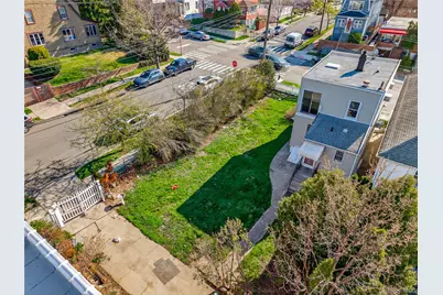 902 127th Street, College Point, NY 11356 - Photo 4