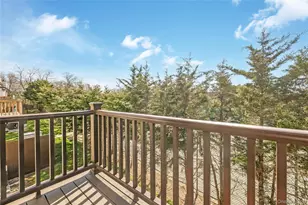 82 Cottonwood Ct, Wantagh, NY 11793 - Photo 18