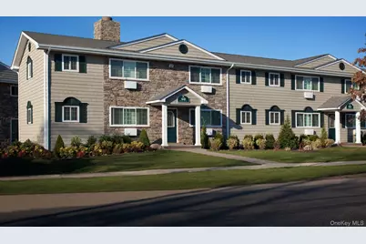 235 Lakeland Avenue #2-4B, Sayville, NY 11782 - Photo 2