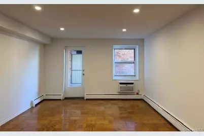 101 Lincoln Avenue #1R, Mineola, NY 11501 - Photo 6