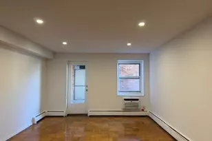 101 Lincoln Ave, Mineola, NY 11501 - Photo 6