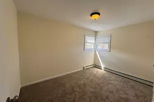 40 Whitestone Rd, Sound Beach, NY 11789 - Photo 12