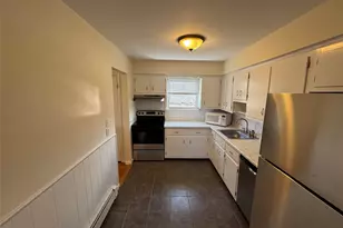 40 Whitestone Rd, Sound Beach, NY 11789 - Photo 10