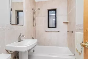 1863 Williamsbridge Rd, Bronx, NY 10461 - Photo 14