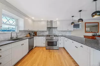 105 Vermont Street, Long Beach, NY 11561 - Photo 38
