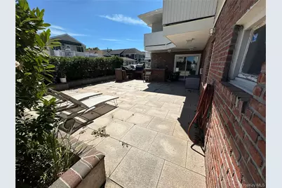 105 Vermont Street, Long Beach, NY 11561 - Photo 4