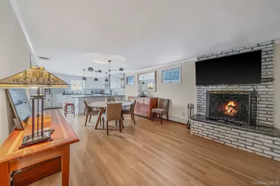 105 Vermont Street, Long Beach, NY 11561 - Photo 20