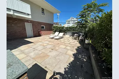 105 Vermont Street, Long Beach, NY 11561 - Photo 2