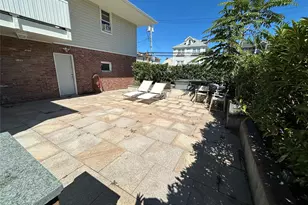 105 Vermont St, Long Beach, NY 11561 - Photo 2