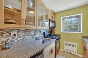 222 N Broadway, Yonkers, NY 10701 - Photo 16