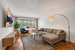 222 N Broadway, Yonkers, NY 10701 - Photo 2