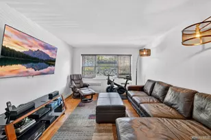 222 N Broadway, Yonkers, NY 10701 - Photo 8