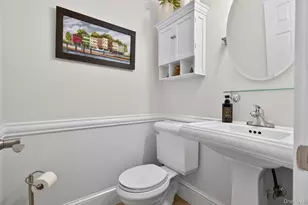 28 Timber Ridge Dr, Commack, NY 11725 - Photo 14