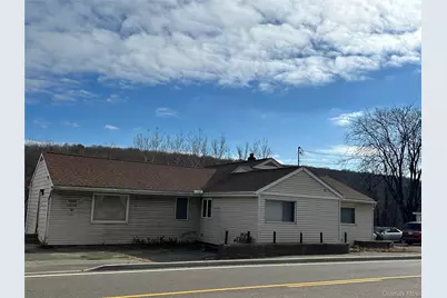 264 Orange Turnpike, Sloatsburg, NY 10974 - Photo 2