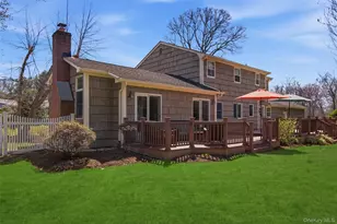 1 Carriage Ct, Stony Brook, NY 11790 - Photo 32