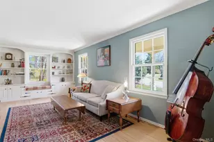 1 Carriage Ct, Stony Brook, NY 11790 - Photo 8