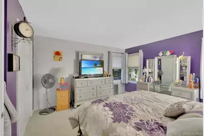 14 W Dogwood Drive, Poughkeepsie, NY 12601 - Photo 10