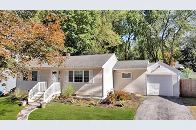 14 W Dogwood Drive, Poughkeepsie, NY 12601 - Photo 1