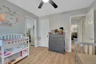 14 W Dogwood Dr, Poughkeepsie, NY 12601 - Photo 12