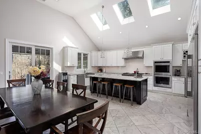 7 Riga Lane, Melville, NY 11747 - Photo 4