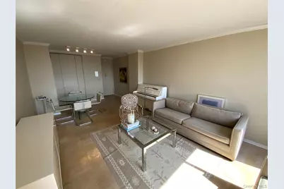 26910 Grand Central Parkway #3X, Floral Park, NY 11005 - Photo 2