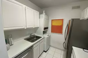 269-10 Grand Central Pkwy, Floral Park, NY 11005 - Photo 10