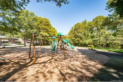 21 Glen Hollow Drive #G30, Holtsville, NY 11742 - Photo 20