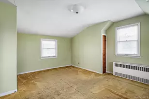 64 Arlyn Dr E, Massapequa, NY 11758 - Photo 12