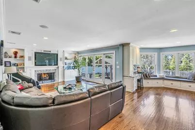 1 Kings Court, Hauppauge, NY 11788 - Photo 18