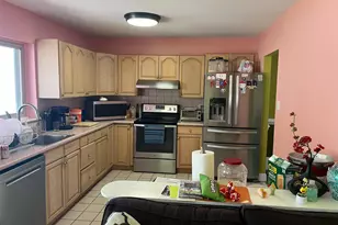 173 Sequoia Dr, Coram, NY 11727 - Photo 6