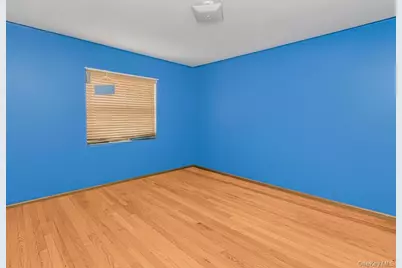 2578 Stedman Place, Bronx, NY 10469 - Photo 6