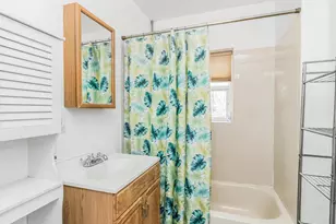 2578 Stedman Pl, Bronx, NY 10469 - Photo 8