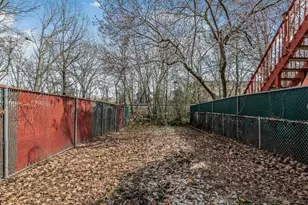 2578 Stedman Pl, Bronx, NY 10469 - Photo 14