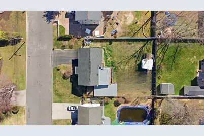 106 Bergold Street, Brentwood, NY 11717 - Photo 28