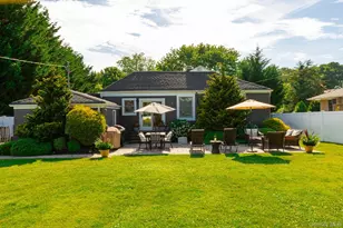 157 Sayville Blvd, Sayville, NY 11782 - Photo 28