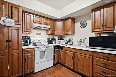 6-8 Bell Drive, Highland, NY 12528 - Photo 4