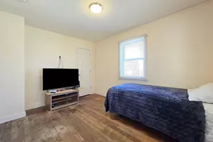 393 McConnell Ave, Bayport, NY 11705 - Photo 10