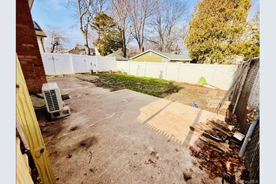 43 Johnson Avenue, Ronkonkoma, NY 11779 - Photo 40