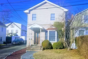 623 Willow St, Mamaroneck, NY 10543 - Photo 2