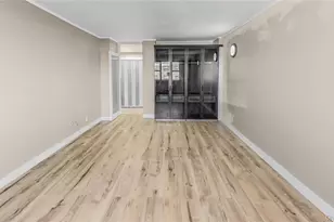 52-40 39th Dr, Woodside, NY 11377 - Photo 10