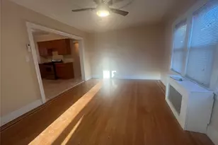 4212 Monticello Ave, Bronx, NY 10466 - Photo 4